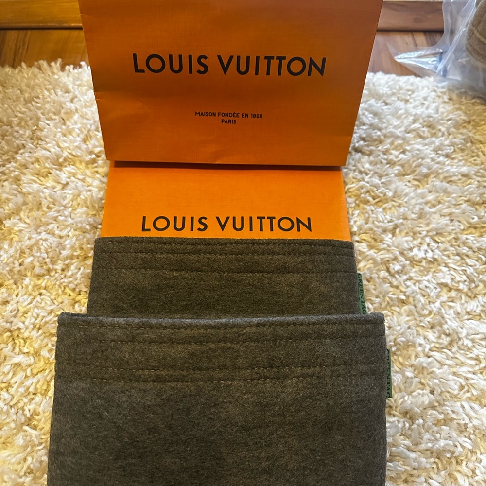 Louis Vuitton GreenTag brand Metis Insert